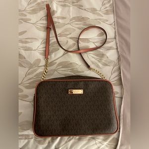 Michael Kors Crossbody